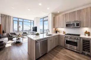 1501 Voorhies Ave, New York City, NY 11235 - Photo 5