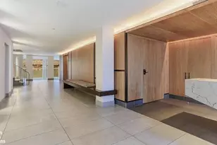 420 W 25th St, New York City, NY 10011 - Photo 9