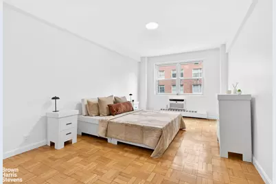 315 E 69th Street #6L, New York City, NY 10021 - Photo 5