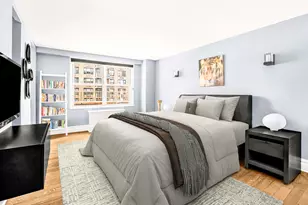 305 E 40th St, New York City, NY 10016 - Photo 13