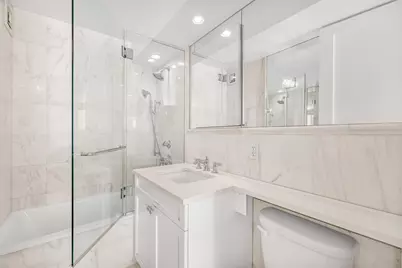 305 E 40th Street #19F, New York City, NY 10016 - Photo 11