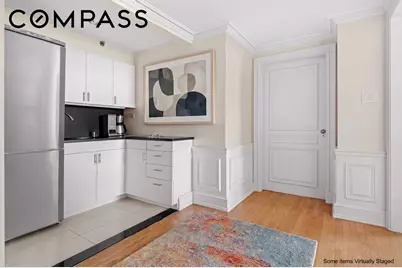 160 Central Park S #2307, New York City, NY 10019 - Photo 5