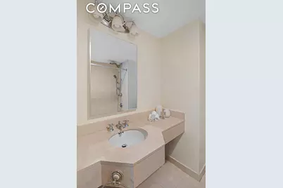 160 Central Park S #2307, New York City, NY 10019 - Photo 7