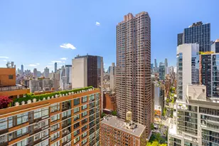 300 E 40th St, New York, NY 10016 - Photo 5