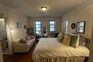 325 W 71st St, New York, NY 10023 - Photo 1
