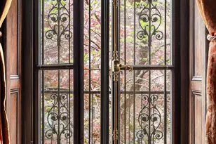 234 W 22nd St, New York City, NY 10011 - Photo 9
