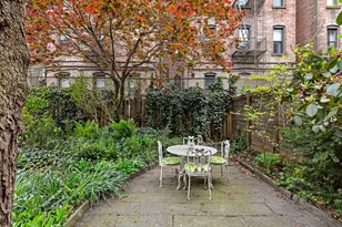234 W 22nd St, New York City, NY 10011 - Photo 19