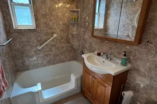 72-61 113th St, New York City, NY 11375 - Photo 11