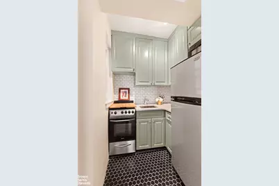 49 W 72nd Street #6E, New York City, NY 10023 - Photo 3