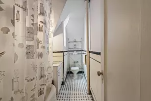 1-50 Burns St, New York City, NY 11375 - Photo 11