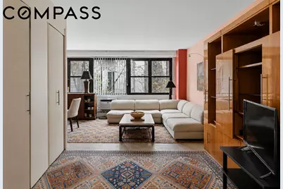 210 E 15th Street #6D, New York, NY 10003 - Photo 1
