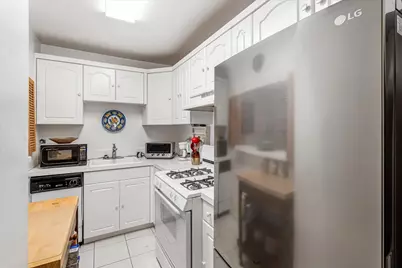 111-20 73rd Road #3c, New York City, NY 11375 - Photo 5