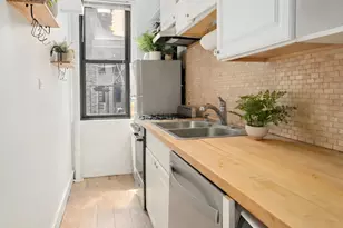 17 W 64th St, New York City, NY 10023 - Photo 5