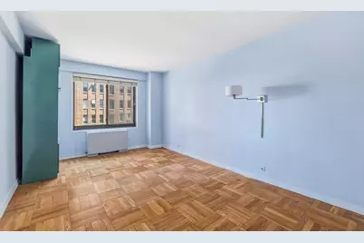 10 E End Avenue #6K, New York, NY 10075 - Photo 7