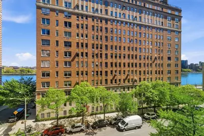 10 E End Avenue #6K, New York, NY 10075 - Photo 1