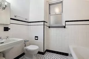 325 E 79th St, New York City, NY 10075 - Photo 19