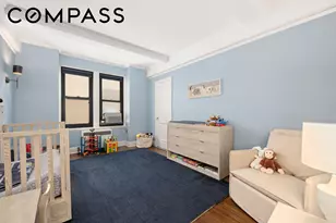 320 E 72nd St, New York City, NY 10021 - Photo 7