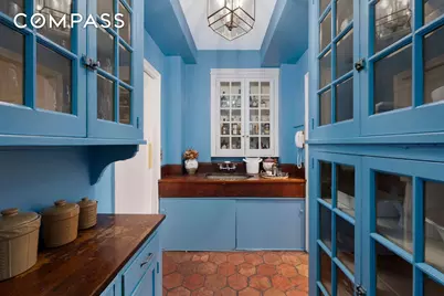 320 E 72nd Street #6A, New York City, NY 10021 - Photo 9