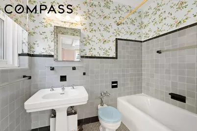320 E 72nd Street #6A, New York City, NY 10021 - Photo 11