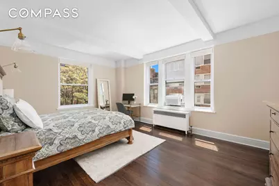 320 E 72nd Street #6A, New York City, NY 10021 - Photo 5