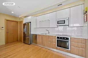 31-35 31st St, New York City, NY 11106 - Photo 5