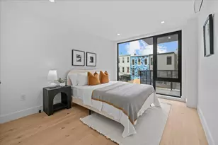 107 Schaefer St, New York City, NY 11207 - Photo 5