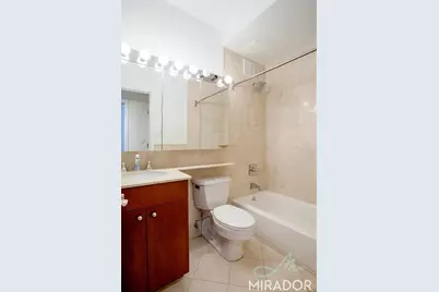 455 Park Avenue S #302, New York, NY 10016 - Photo 3