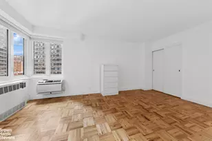 411 E 53rd St, New York City, NY 10022 - Photo 5