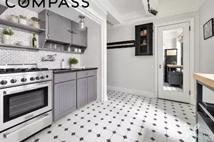 235 E 22nd St, New York, NY 10010 - Photo 3