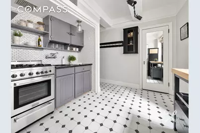 235 E 22nd Street #7P, New York, NY 10010 - Photo 3