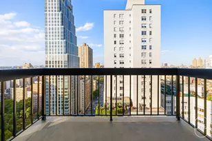 145 W 67th St, New York City, NY 10023 - Photo 3