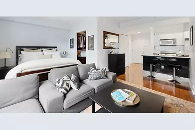 350 W 42nd Street #10H, New York City, NY 10036 - Photo 3