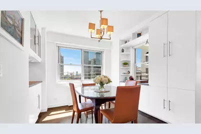 70 E 10th Street #9B, New York City, NY 10003 - Photo 5