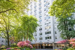 70 E 10th St, New York City, NY 10003 - Photo 17