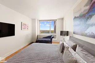 215 E 96th St, New York City, NY 10128 - Photo 11