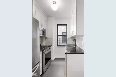 350 Cabrini Boulevard #4B, New York City, NY 10033 - Photo 3