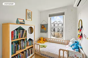 692 President St, New York City, NY 11215 - Photo 5