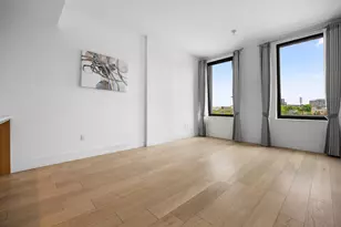 22-18 Jackson Ave, New York City, NY 11101 - Photo 5