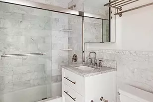 161 W 16th St, New York, NY 10011 - Photo 5