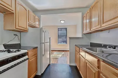 1130 Stadium Avenue #3-K, New York City, NY 10465 - Photo 3