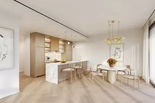 21-11 31st St, New York City, NY 11105 - Photo 3