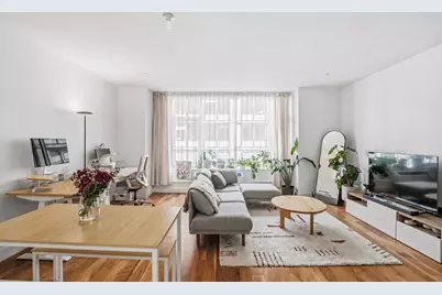 2-17 51st Avenue #517, New York City, NY 11101 - Photo 3