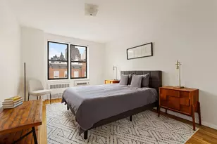 211 E 18th St, New York City, NY 10003 - Photo 3