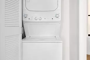 60 W 68th St, New York City, NY 10023 - Photo 15