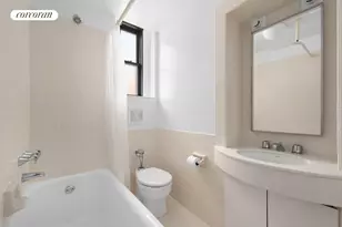 60 W 68th St, New York City, NY 10023 - Photo 13