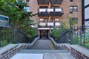 31-23 Crescent St, Astoria, NY 11106 - Photo 11