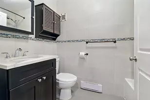 31-23 Crescent St, Astoria, NY 11106 - Photo 7