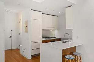 555 W 59th St, New York City, NY 10019 - Photo 5