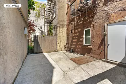 122 2nd Street, New York City, NY 11231 - Photo 5