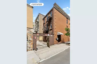 122 2nd Street, New York City, NY 11231 - Photo 3